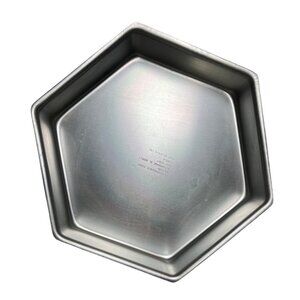 Wilton Hexagon Cake Pan 9"x2" Aluminum Performance Baking Pan Made In Korea 100e